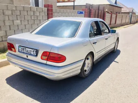 Бампер Mercedes-Benz w124 w140 w190 w202 w210 w211 w220 w219 за 34 999 тг. в Караганда – фото 35
