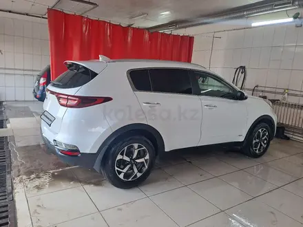 Kia Sportage 2021 года за 12 200 000 тг. в Алматы – фото 9