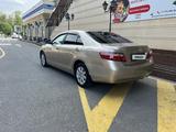 Toyota Camry 2008 года за 6 300 000 тг. в Шымкент – фото 2