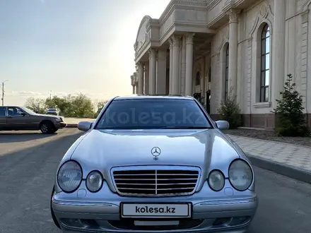 Mercedes-Benz E 320 2001 года за 3 800 000 тг. в Жезказган