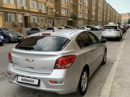 Chevrolet Cruze 2012 года за 2 600 000 тг. в Актау – фото 4