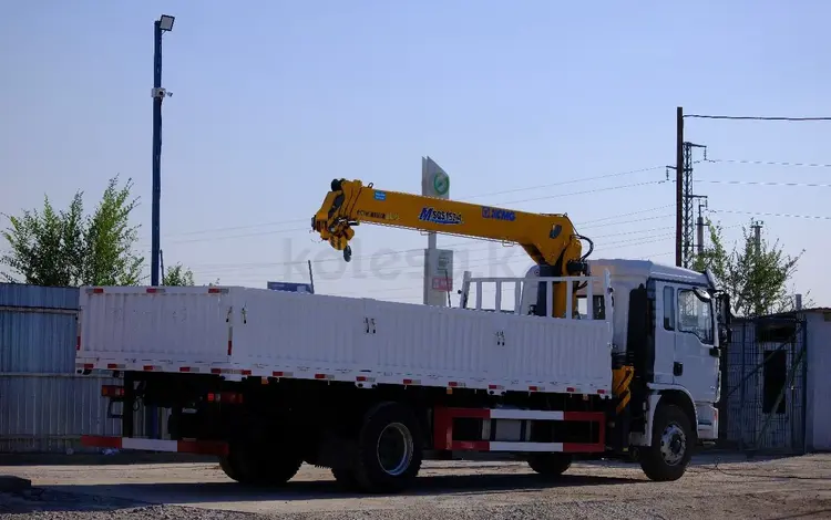 Shacman  Манипулятор Шакман 12 тонн в наличии в Алматы 2024 года за 38 500 000 тг. в Алматы