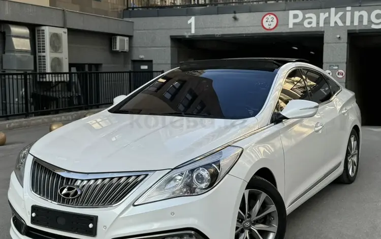 Hyundai Grandeur 2015 года за 9 300 000 тг. в Шымкент