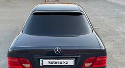 Mercedes-Benz E 200 1997 года за 3 400 000 тг. в Павлодар – фото 3