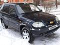 Chevrolet Niva 2010 года за 3 500 000 тг. в Уральск – фото 2