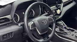 Toyota Highlander 2022 года за 28 500 000 тг. в Уральск – фото 4