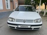 Volkswagen Golf 2000 годаүшін3 300 000 тг. в Туркестан