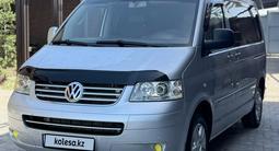 Volkswagen Multivan 2007 года за 6 800 000 тг. в Караганда