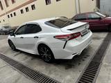 Toyota Camry 2020 года за 12 000 000 тг. в Туркестан – фото 2