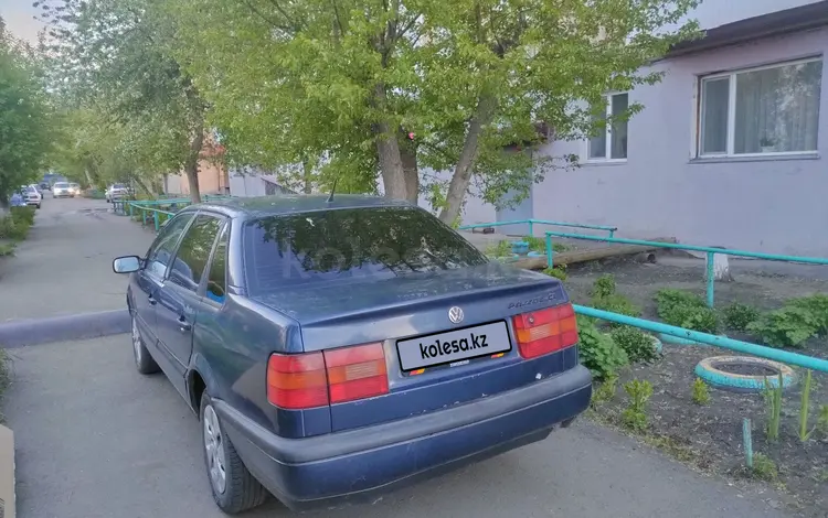 Volkswagen Passat 1994 годаүшін1 600 000 тг. в Петропавловск