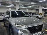 Hyundai Santa Fe 2019 года за 13 900 000 тг. в Шымкент