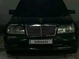 Mercedes-Benz E 280 1995 годаүшін2 400 000 тг. в Астана