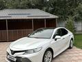 Toyota Camry 2020 года за 17 200 000 тг. в Алматы – фото 5