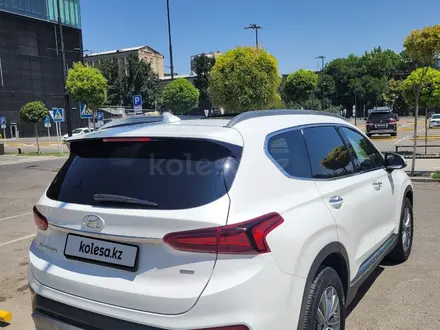 Hyundai Santa Fe 2019 года за 15 900 000 тг. в Шымкент – фото 4