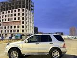 Mercedes-Benz ML 320 1998 годаfor4 500 000 тг. в Атырау – фото 3