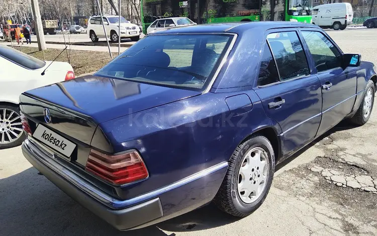 Mercedes-Benz E 200 1992 годаүшін1 350 000 тг. в Алматы
