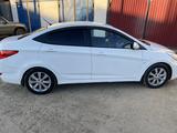 Hyundai Accent 2014 года за 5 250 000 тг. в Атырау – фото 2