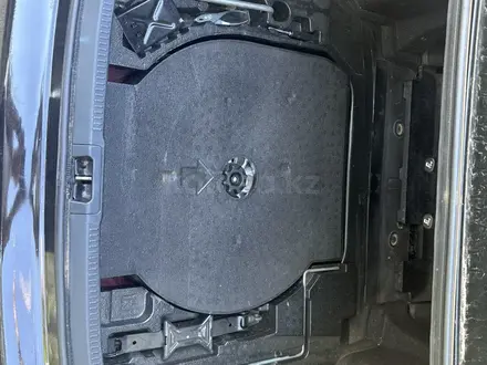Toyota Camry 2014 годаүшін9 600 000 тг. в Караганда – фото 25