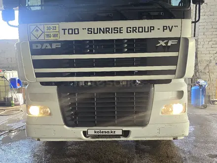 DAF  95XF 2004 года за 16 500 000 тг. в Павлодар – фото 2
