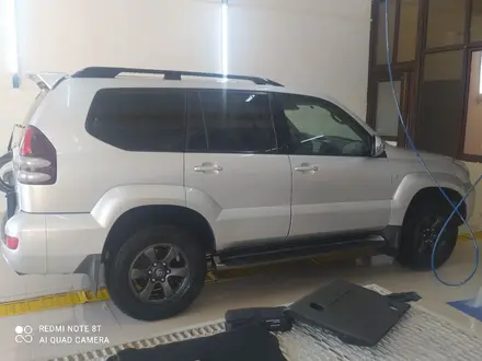 Toyota Land Cruiser Prado 2006 года за 9 400 000 тг. в Актау – фото 2