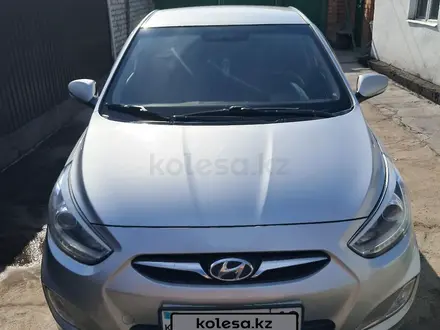 Hyundai Solaris 2013 года за 3 400 000 тг. в Семей