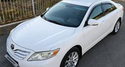 Toyota Camry 2011 года за 7 800 000 тг. в Актау