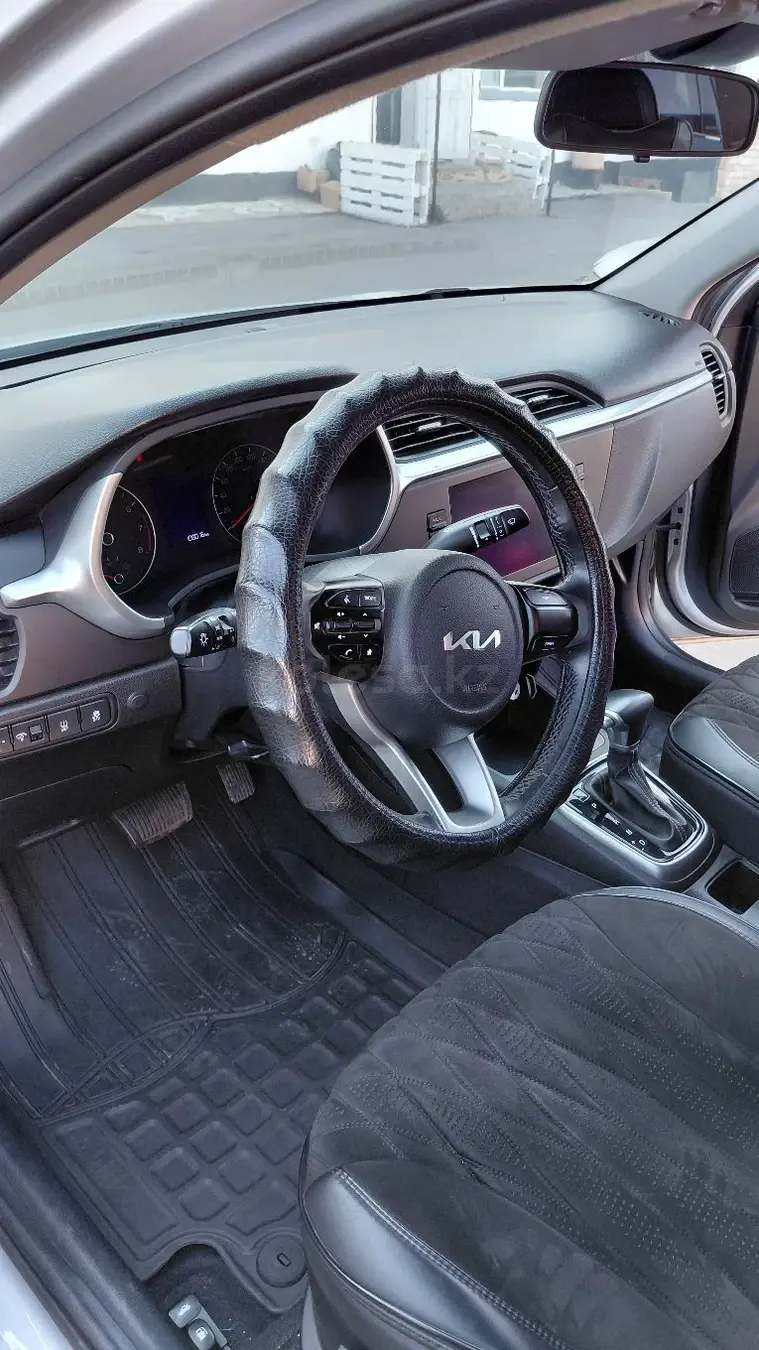 Kia Rio, 2021