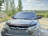Toyota Highlander 2014 года за 16 100 000 тг. в Актобе – фото 3