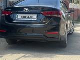 Hyundai Accent 2020 годаfor7 500 000 тг. в Тараз – фото 2