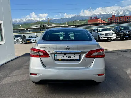 Nissan Sentra 2015 года за 3 990 000 тг. в Алматы – фото 4