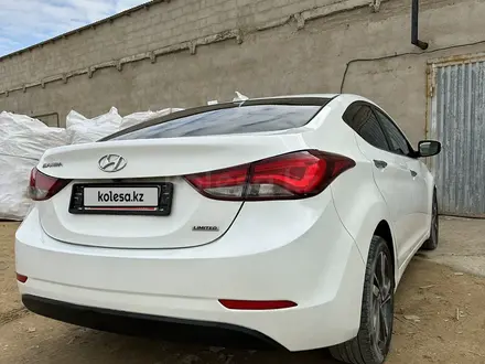 Hyundai Elantra 2014 года за 5 000 000 тг. в Актау – фото 2