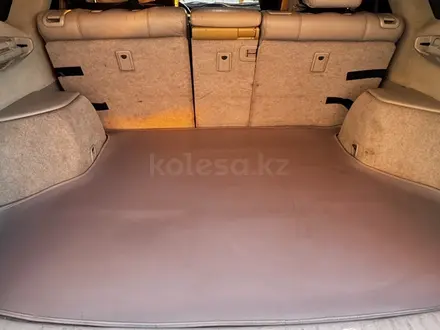 Lexus RX 330 2005 года за 7 000 000 тг. в Актау – фото 12