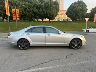 Mercedes-Benz S 500