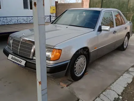 Mercedes-Benz E 230 1992 года за 3 100 000 тг. в Шымкент – фото 17