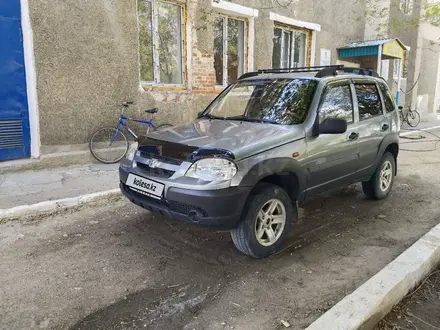 Chevrolet Niva 2007 года за 1 500 000 тг. в Саксаульский – фото 2