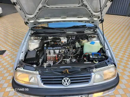 Volkswagen Passat 1995 года за 2 600 000 тг. в Шымкент – фото 16