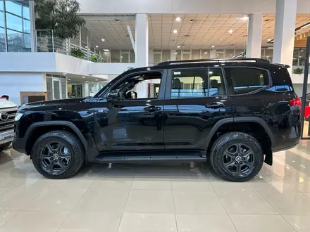 Toyota Land Cruiser GR Sport 2026 года за 69 850 000 тг. в Алматы – фото 13