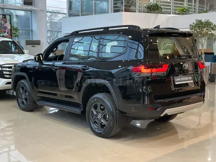 Toyota Land Cruiser GR Sport 2026 года за 69 850 000 тг. в Алматы – фото 11