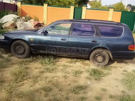 Toyota Camry 1993 года за 1 150 000 тг. в Атырау – фото 3