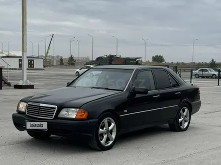 Mercedes-Benz C 280 1995 года за 1 800 000 тг. в Караганда – фото 4