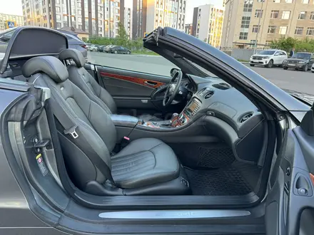 Mercedes-Benz SL 65 AMG 2005 года за 25 000 000 тг. в Астана – фото 14
