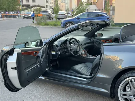 Mercedes-Benz SL 65 AMG 2005 года за 25 000 000 тг. в Астана – фото 22