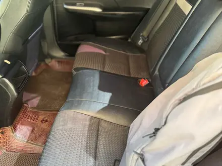 Toyota Camry 2013 года за 6 000 000 тг. в Атырау – фото 4