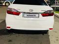 Toyota Camry 2015 года за 9 700 000 тг. в Тараз – фото 2