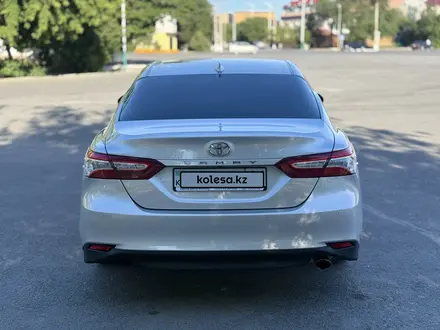 Toyota Camry 2021 года за 16 161 616 тг. в Кызылорда – фото 3