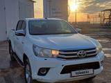 Toyota Hilux 2016 года за 10 000 000 тг. в Кульсары – фото 2