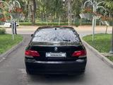 BMW 750 2003 года за 4 800 000 тг. в Алматы – фото 5
