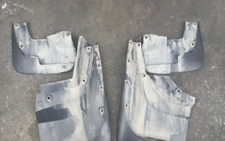 Брызговики за 15 000 тг. в Алматы