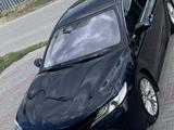 Toyota Camry 2018 года за 17 000 000 тг. в Семей