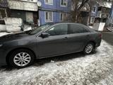 Toyota Camry 2014 года за 8 300 000 тг. в Экибастуз – фото 2